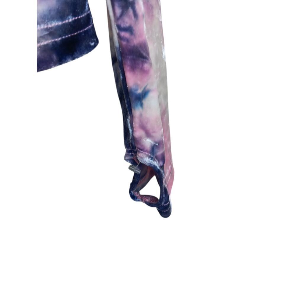 Teddy Fresh Urban Outfitters Tie Dye M NWT Velvet Long Sleeve "I Need A Hug" Top - Picture 6 of 16